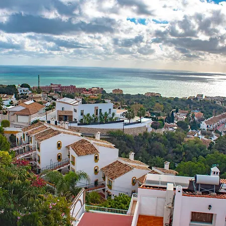 Daire 129 - Stunning Townhouse With Private Pool & Views,