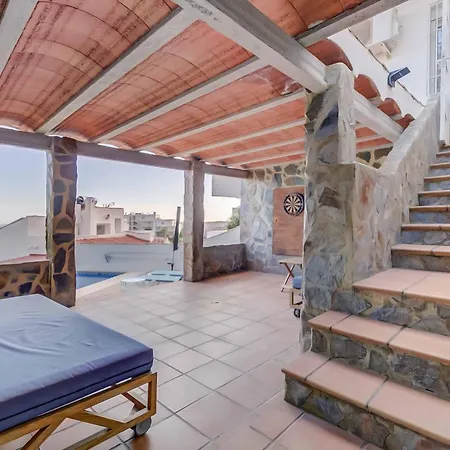 129 - Stunning Townhouse With Private Pool & Views, Benalmádena