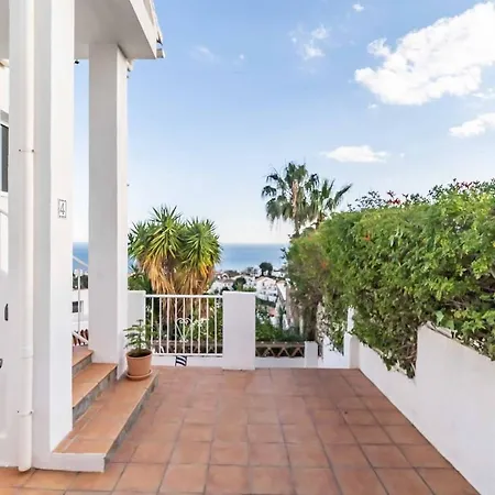 129 - Stunning Townhouse With Private Pool & Views, * Benalmádena