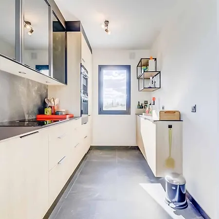 129 - Stunning Townhouse With Private Pool & Views,