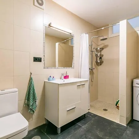 Apartment 129 - Stunning Townhouse With Private Pool & Views,